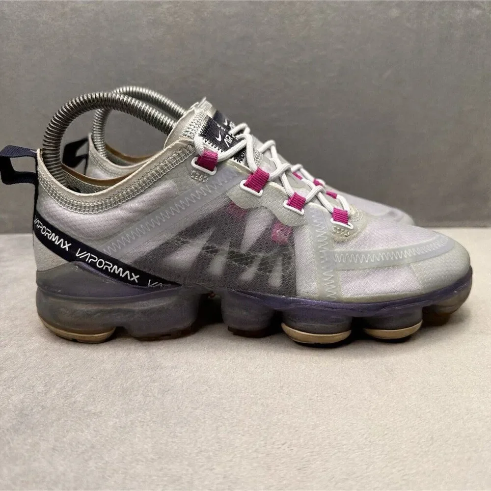 Nike Vapormax White and Pink Athletic Shoes - Picture 1 of 8